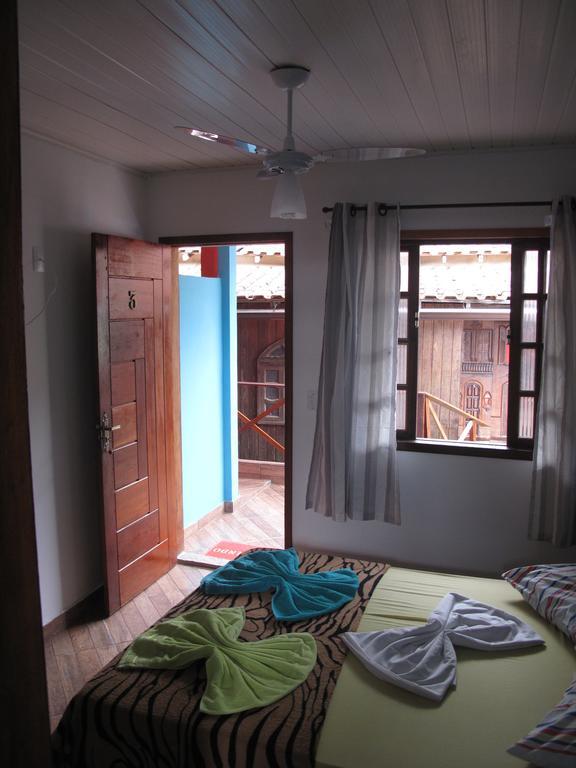 Suítes Cantinho da Pedra Abraão Habitación foto