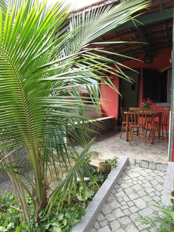 Suítes Cantinho da Pedra Abraão Habitación foto